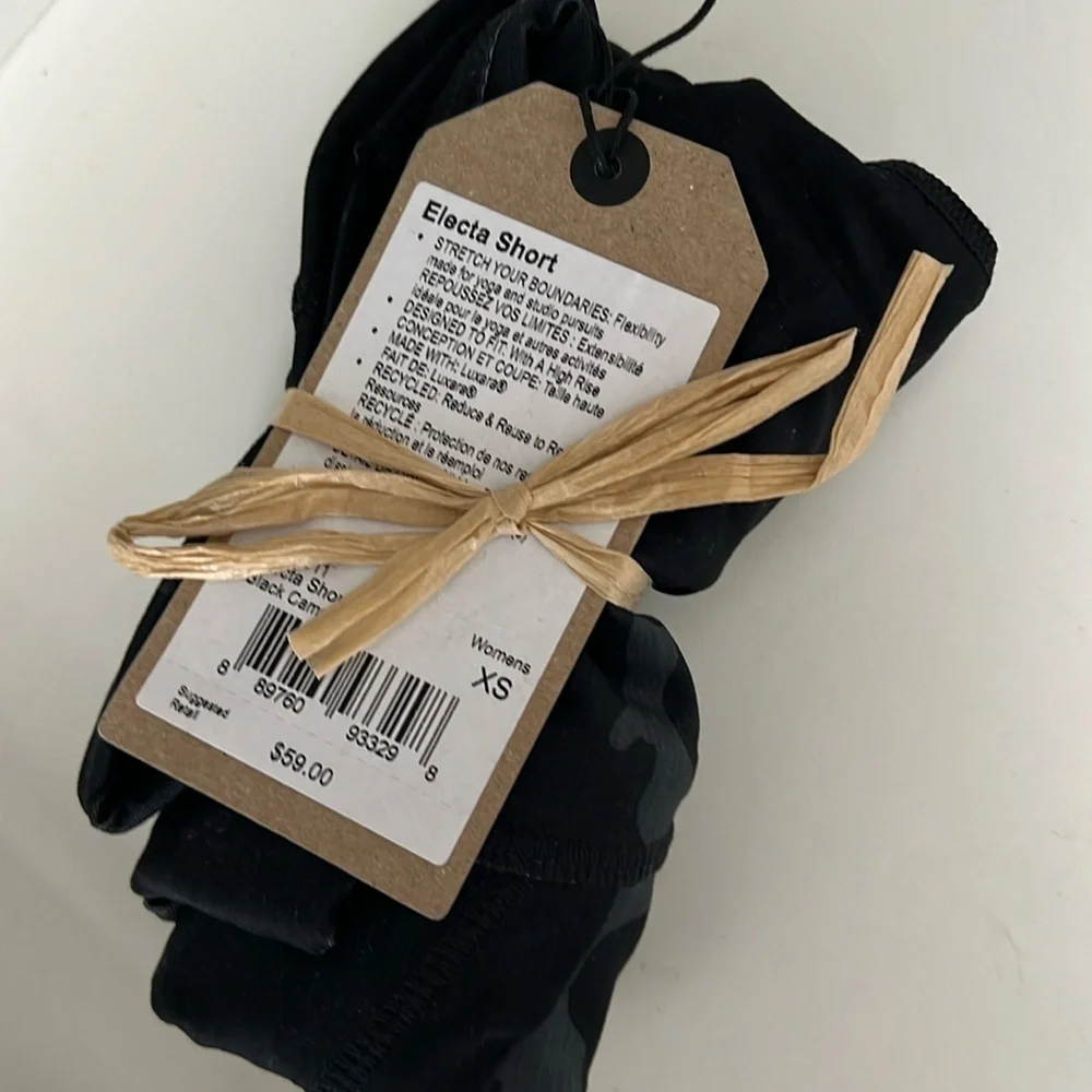 prAna Electa High Rise Bike Short in Black Came Women's Size XS NWT!